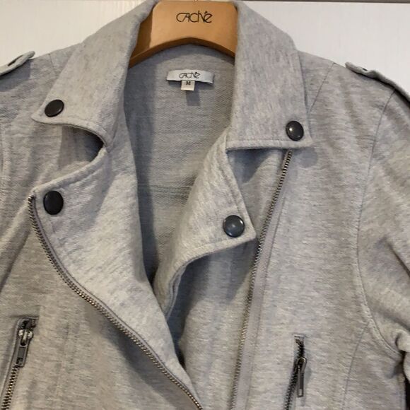 🎉last deal 🎉Cache zipper jacket - Picture 2 of 8